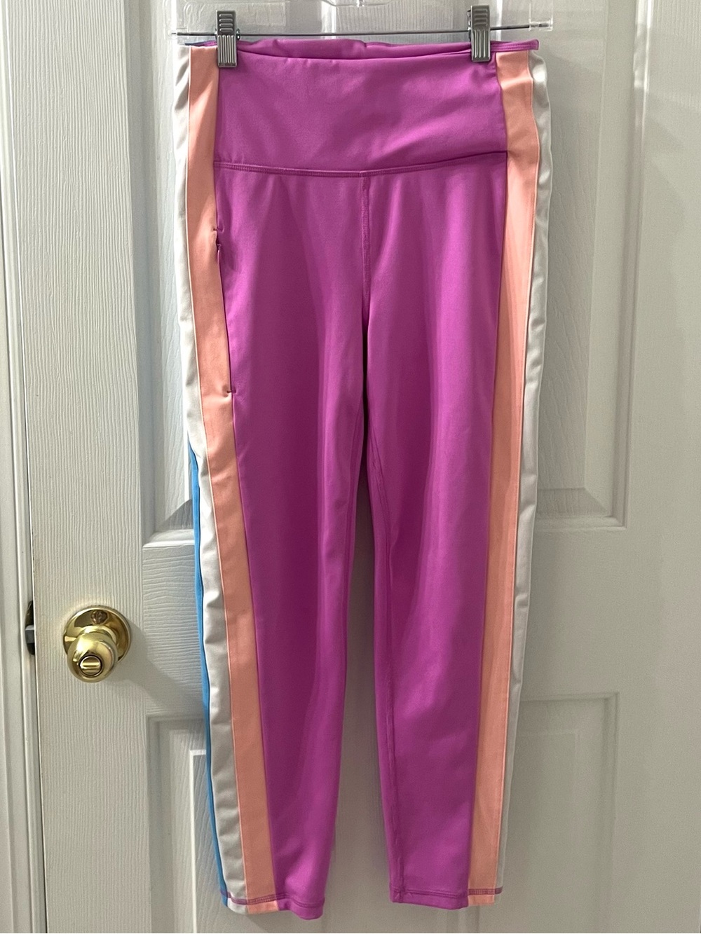Lilly Pulitzer Luxletic Weekender High Rise Legging Amethyst Side Stripes M